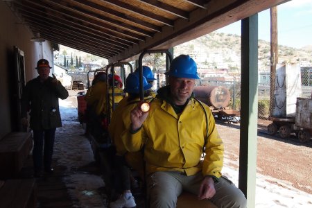 Pat op een treintje naar de Queen Mine, Bisbee, Arizona